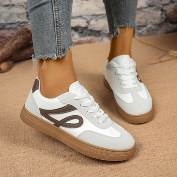 Γυναικείες αθλητικές παπούτσια με ύφασμάτινο επάνω μέρος, εσωτερικό από δίχτυ, στρογγυλή μύτη, καουτσούκ σόλα, κορδόνια