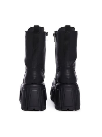 Мартин ботуши с платформа и дебели токчета, до средната част на прасеца, PU горна част, гумена подметка