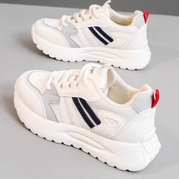 Γυναικεία αθλητικά με φαρδιά σόλα 3-5 cm, ανάπνευστο επάνω από πλέγμα, μπροστινό δέσιμο με κορδόνια, καουτσούκ σόλα για άνοιξη 2025