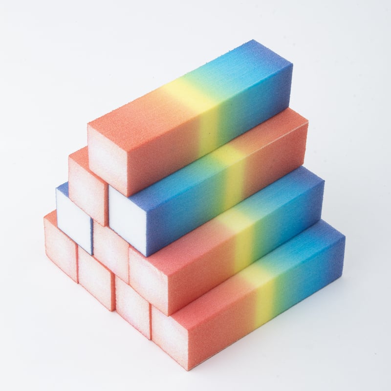 Nagų failų rinkinys – 10 kubelių iš plastikinės kempinės, grubus šlifavimo paviršius, daugiakryptis dizainas (Prekės ženklas: Cute Armor; Medžiaga: plastikas, kempinė)