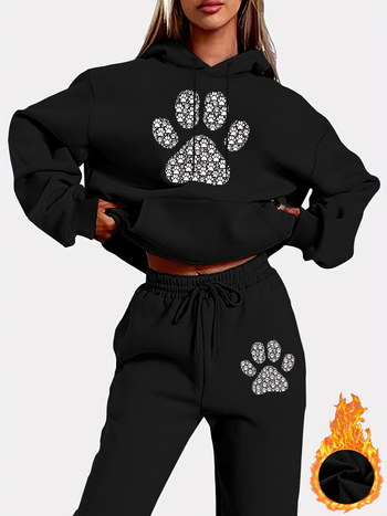 Φούτερ με κουκούλα από βελούδο, άνετης γραμμής, μακριά μανίκια, πολυεστέρας 90–95%, μεσαίας πυκνότητας