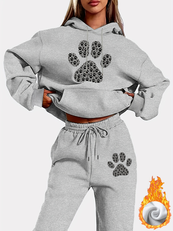 Φούτερ με κουκούλα από βελούδο, άνετης γραμμής, μακριά μανίκια, πολυεστέρας 90–95%, μεσαίας πυκνότητας