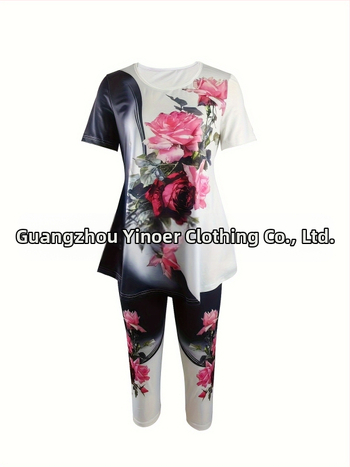 Σετ δύο τεμαχίων με φλοράλ εκτύπωση: τοπ με κοντό μανίκι και παντελόνι μήκους 7/10, 3D μοτίβο, ψηφιακή εκτύπωση, ύφασμα milk silk