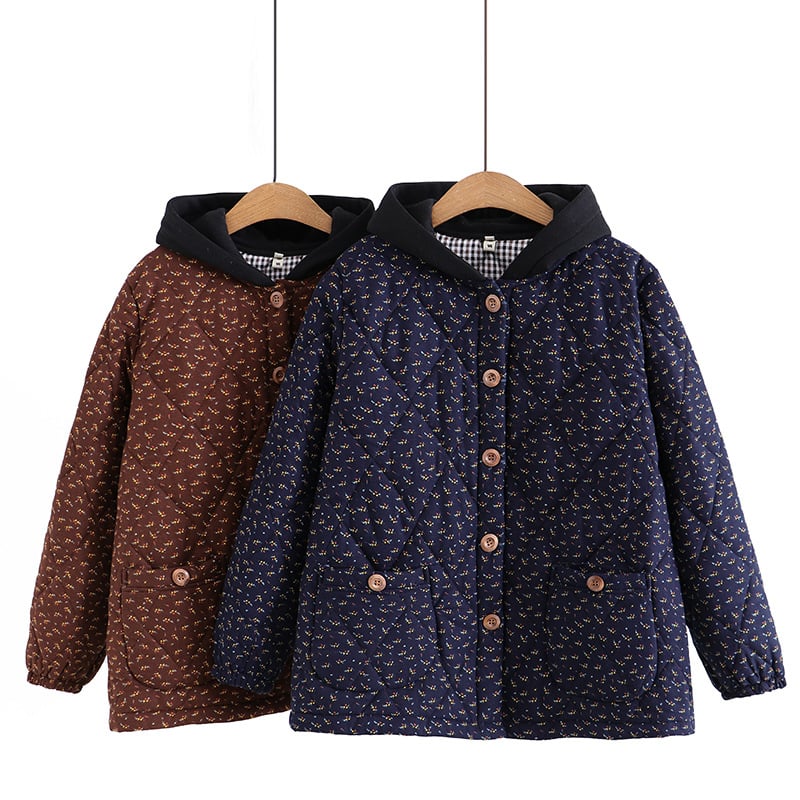 Moteriškas medvilniniu užpildytu paltu su gobtuvu, gėlėtas raštas, retro stilius, Korėjos įtaka, nacionalinis stilius, žiema 2022