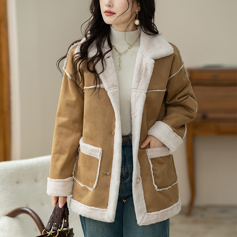 Patchwork pūkuota striukė, akrilinis audinys, žiedlapių formos rankovės, kostiumo tipo apykaklė, viengubas užsegimas – suaugusių moterų miesto stilius