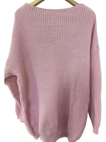 Moteriškas ilgomis rankovėmis megztinis su V formos kaklu, vienos spalvos poliesteris (Raštas: Vienos spalvos; Audinys: Poliesteris; Pagrindinis audinio sudėtis: 95%+; Iškirptė: V formos; Rankovės: Ilgos)