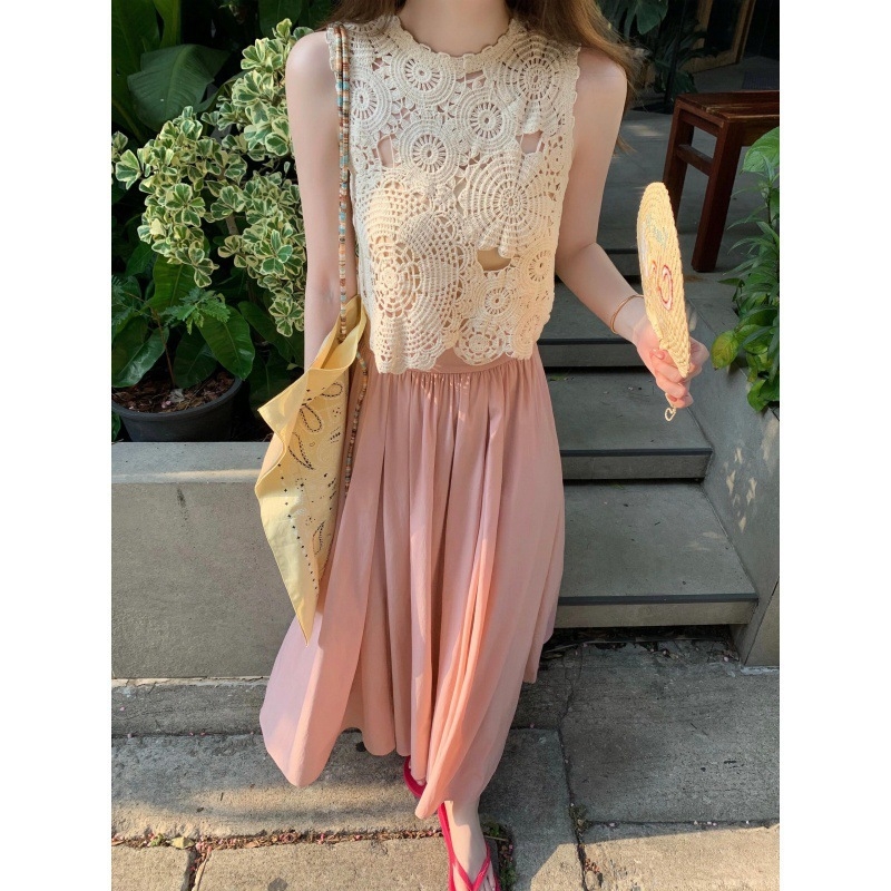 Dviejų dalių komplektas: mezgta liemenė ir sijonas su nereguliariu siluetu, poliesteris 70–80%, 2024 m. vasara, Koliažo/Siuvimo procesas, Gaivus ir saldus stilius