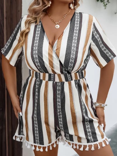 Ljetni romper sa širokim siluetu, otisak, materijal milk silk, 3/4 rukava, nagib ramena, sladak stil