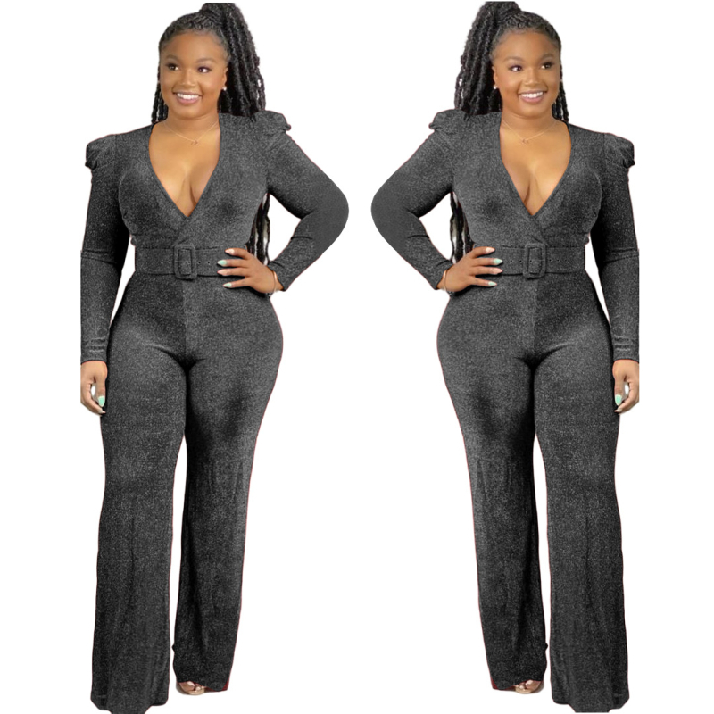 Salopetă sexy cu decolteu în V, fire metalice aurii și argintii, talie medie, pantaloni largi, curea inclusă; material: tricot elastic din mătase strălucitoare, 71–80% fibră clorurată, 10–29% bumbac