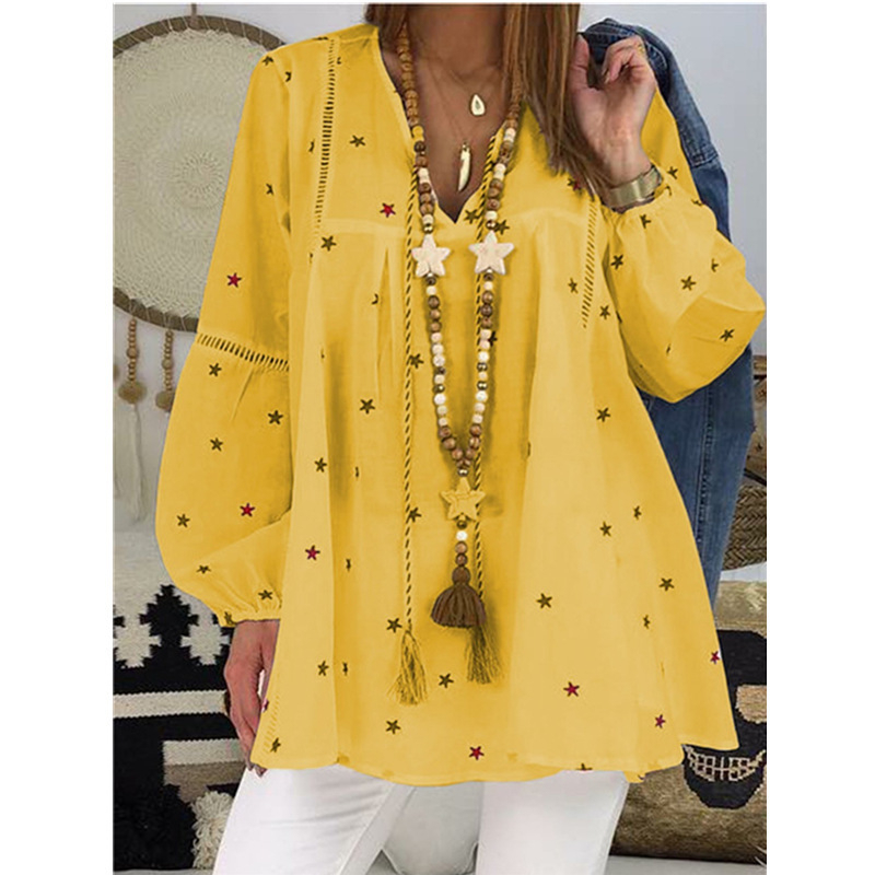 Tricou din poliester cu imprimeu, decolteu în V, mâneci lungi, croială lejeră