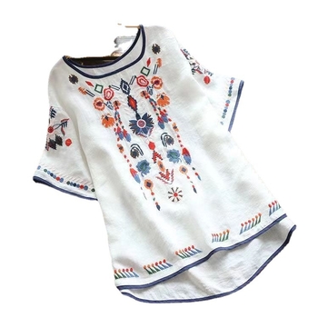 Тениска с бродерия в етно стил, памучно-ленен плат, флорален мотив, свободен силует