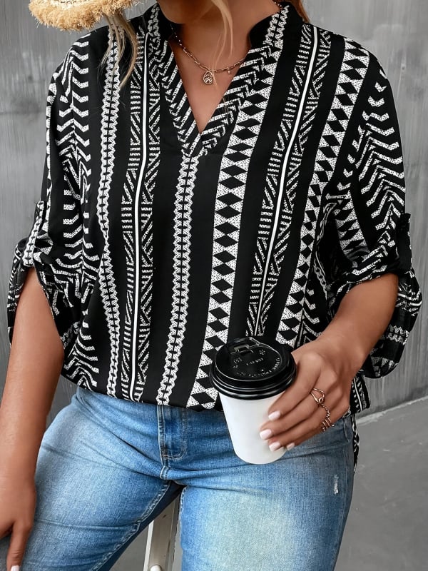 Moteriškas dryžuotas V kaklo topas, poliesteris, 3/4 rankovės, koliažo dizainas