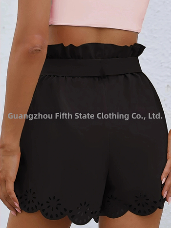 Moterų šortai su dirželiu ir banginiu kraštu, poliesterio audinys 95%+, vasara 2024, kasdienis stilius, japonų ir korėjiečių casual stilius