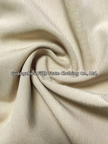 Moterų šortai su dirželiu ir banginiu kraštu, poliesterio audinys 95%+, vasara 2024, kasdienis stilius, japonų ir korėjiečių casual stilius