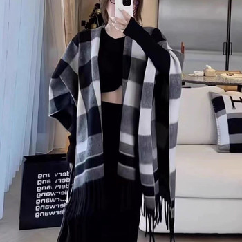 Unisex languotas pončo švarkas su kutais - šiltas, visoms metų laikams