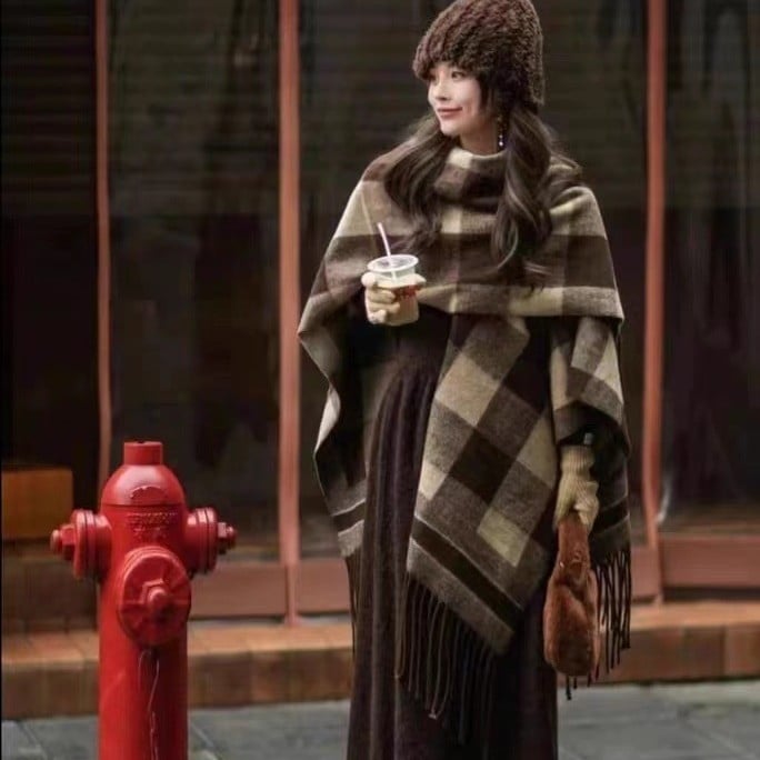 Unisex languotas pončo švarkas su kutais - šiltas, visoms metų laikams