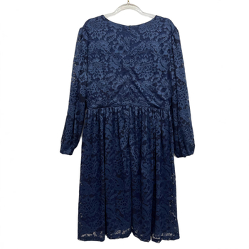 Рокля: трикотажна материя, V-образно деколте, дълги ръкави, средна дължина, полиестер 95%+