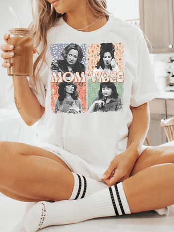 Тениска с кръгло деколте, къс ръкав, полиестер със спандекс, принт с персонаж, свободна кройка