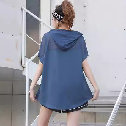 Tinklelio tipo marškinėliai, laisvo kirpimo, trumpomis rankovėmis, apvali kaklo linija