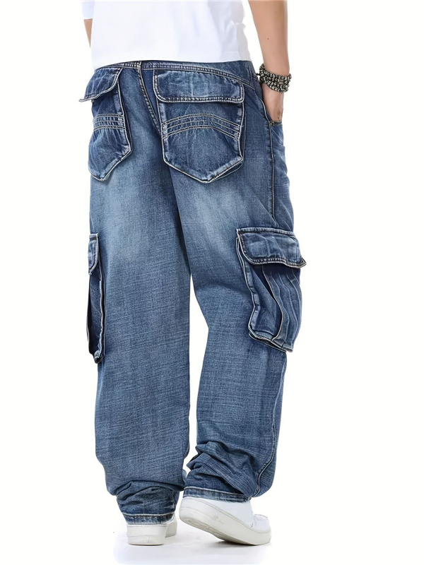 Szabadidő-stílusú farmernadrág több zsebbel, középmagas derék, pamutkeverék denim, kopott szegélyek