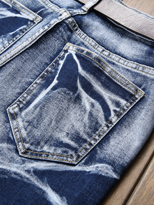 Дънкови джинси, средна талия, права кройка, еластични, тай дай принт, пясъчно измиване, мултиджобни, 75% памук