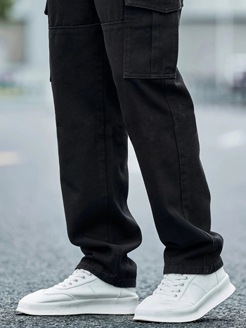 Vyriniai džinsai, plačios kelnės, vidutinis liemuo, užtrauktukas, medvilnė 70–80%