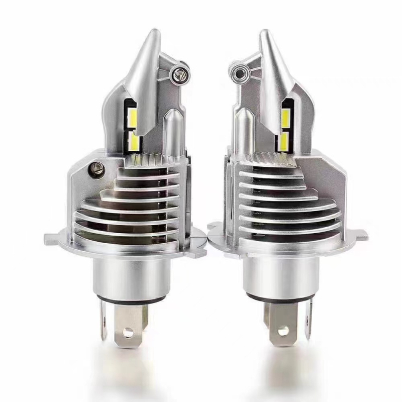 Φανάρι LED μοτοσικλέτας με μήτρα λέιζερ, ενσωματωμένο κοντό και μακρινό φως, τρίδονη λάμπα, μοντέλο H4 (Υλικό: κράμα αλουμινίου αεροπορίας; Τάση: 12–24V; Φωτεινότητα: 12000Lm; Επίπεδο προστασίας: 68)