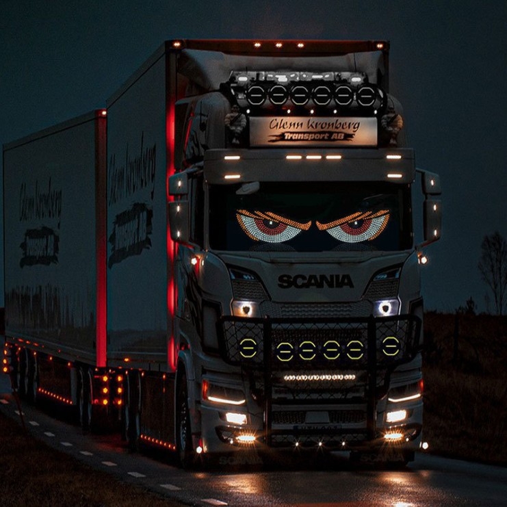 USB dinaminis Velnio akis LED ekranas automobiliui, modelis D001, medžiaga aliuminis+LED, 5V, 1A, tinkamas sunkvežimiui ir automobiliui