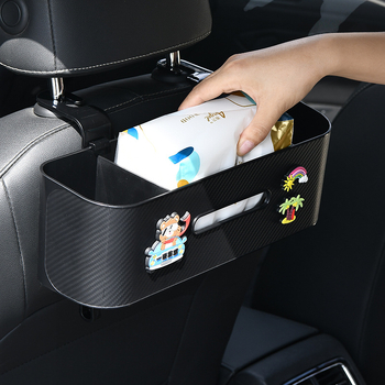 Automobilio servetėlių dėžutė — daugiafunkcinis galinės sėdynės organizatorius su puodelio laikikliu ir kabliuku; plastikas, vidutinio dydžio modelis, tinkamas plokščioms servetėlėms