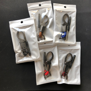 Μπρελόκ από κράμα ψευδαργύρου με δερμάτινο σχοινί, σχέδιο αυτοκινητικού εμβλήματος, κούμπωμα με κεφαλή σκύλου, δώρο