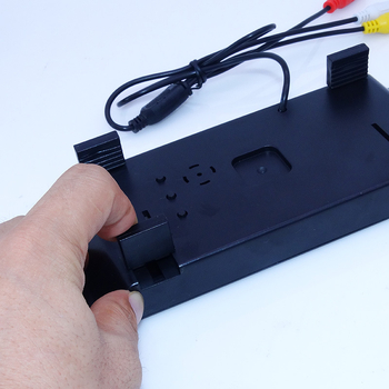 Automašīnas atpakaļskata ekrāns ar TFT LCD, 800x480 izšķirtspēja, N/P ievade, universāla saderība