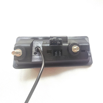 Atbulinės eigos vaizdo kamera VW Passat B5, Golf, Polo, Jetta, Tiguan ir Audi A3/A4 – LS8002, 12V, vaizdo kampas 155–175°, 1920x1080, NTSC/PAL