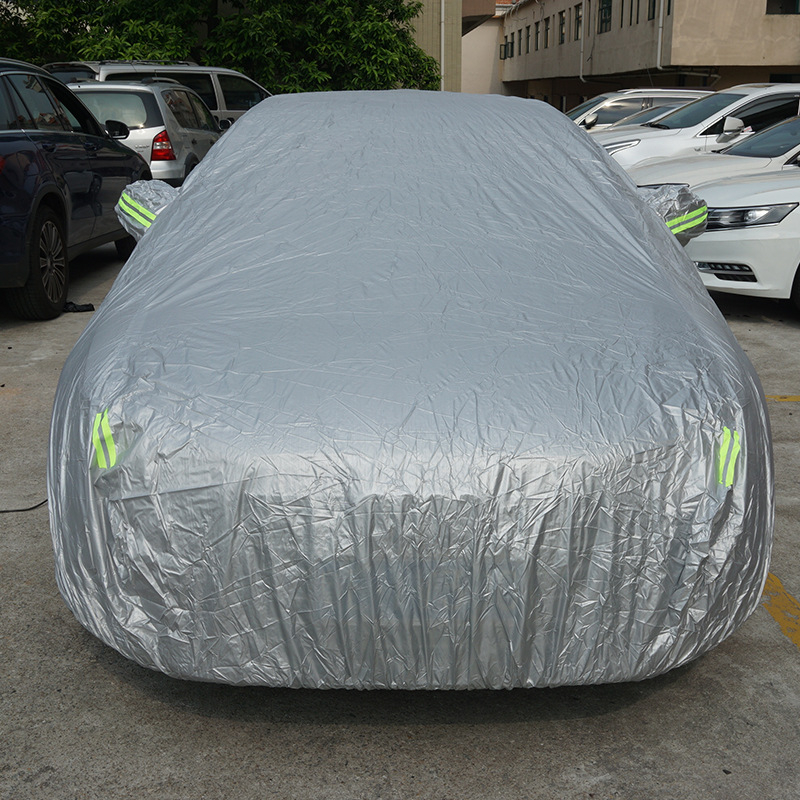 Automobilio dangtis sedanui, SUV ir pikapui su atšvaitinėmis juostelėmis ir nuo saulės apsaugine medžiaga; prekės ženklas yilushun; medžiaga: Kita; Pritaikymas: Taip; Pritaikomi modeliai: pagal dydį