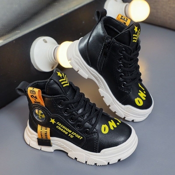 Ziemas zābaki bērniem 1–3 gadiem – augšējā daļa no mākslīgās ādas, zole no sintētās gumijas