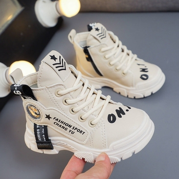 Ziemas zābaki bērniem 1–3 gadiem – augšējā daļa no mākslīgās ādas, zole no sintētās gumijas