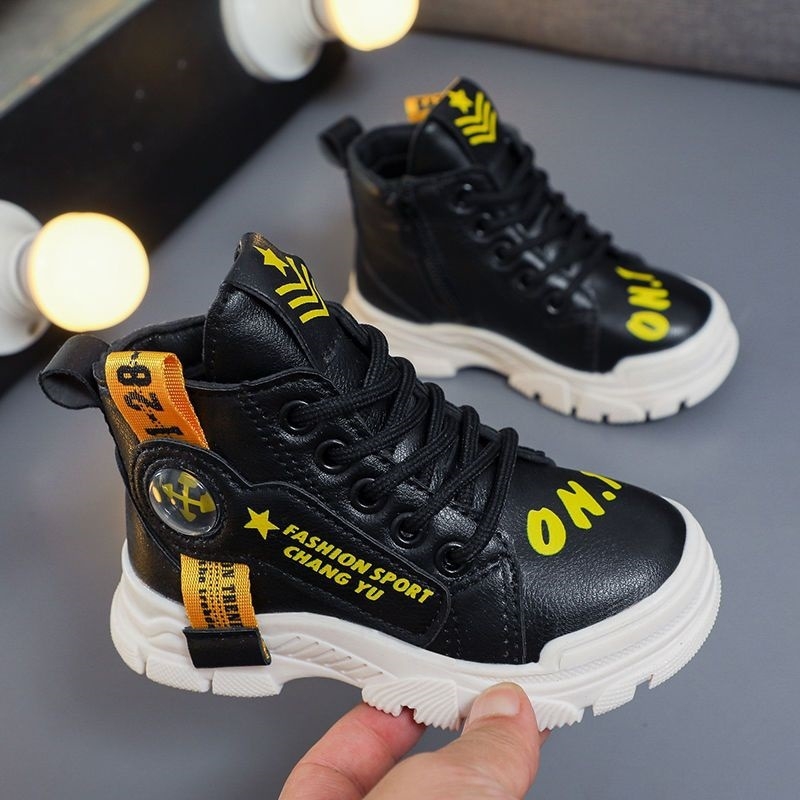 Ziemas zābaki bērniem 1–3 gadiem – augšējā daļa no mākslīgās ādas, zole no sintētās gumijas