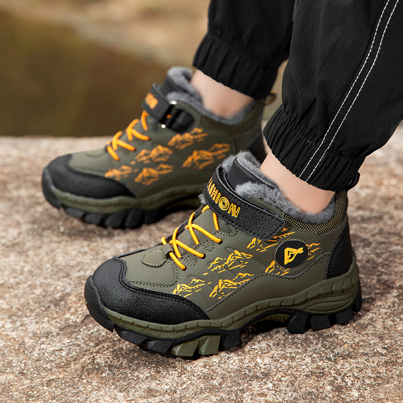 Bērnu ziemas sporta kurpes ārējai lietošanai, Velcro aizdare, augšējā daļa no mākslīgās ādas, zoles TPR, sporta stils, vecuma 7–16 gadi.