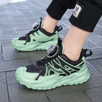 Παιδικά αθλητικά παπούτσια για αγόρια - επάνω μέρος PU+πλέγμα, σόλα από καουτσούκ, αναπνεύσιμα και ελαφριά, κλείσιμο με περιστρεφόμενη αγκράφα