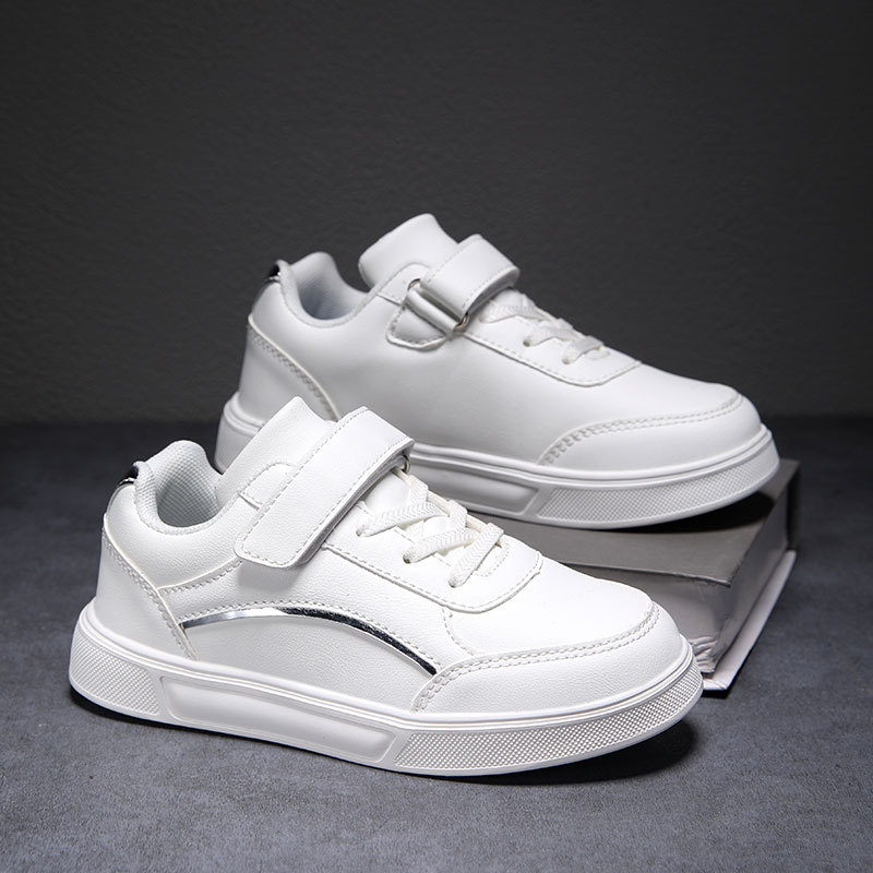 Παιδικά Παπούτσια Skateboard – Δερμάτινο άνω μέρος, Χαμηλό ύψος, Κλείσιμο Velcro, MD Σόλα, Αδιάβροχα και Αντιολισθητικά (Leather Upper; Low-Top; Velcro Closure; MD Sole; Waterproof & Anti-Slip)