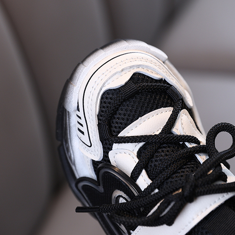 Gyerekeknek szóló dad shoes stílusú sportcipő – hálózatos felsőrész, tavasz–ősz szezonra, összetett talp, Velcro-zár, 1–6 éveseknek