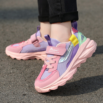 Αθλητικά παπούτσια για κορίτσια με αναπνεύσιμο πάνω μέρος από δίχτυ, Velcro κλείσιμο, ελαφριά EVA σόλα, σχέδιο με ριγέ, κυκλοφορία άνοιξη 2024