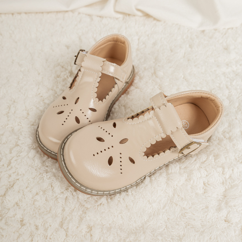 Lányok iskolai cipői PU felsőrésszel, gumitalppal, Velcro-zár, alacsony profil, anti-slip és kopásálló, Sweet Academy stílus, tavasz–ősz