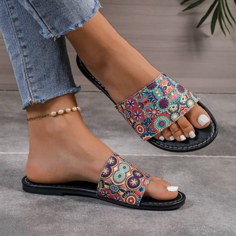 Moteriški sandalai romėniško stiliaus, audinio viršus, guminė padas