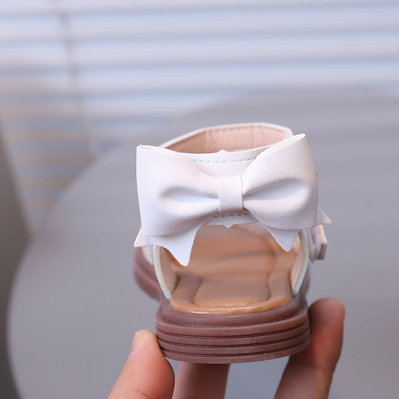 Romiešu sandales meitenēm ar bunti, Velcro aizdare, mīksta zole (Dzimums: Sievietes; Augšējais materiāls: mākslīgā āda; Vecums: 1–3 un 4–6 gadi; Zole: TPR; Aizdare: Velcro)