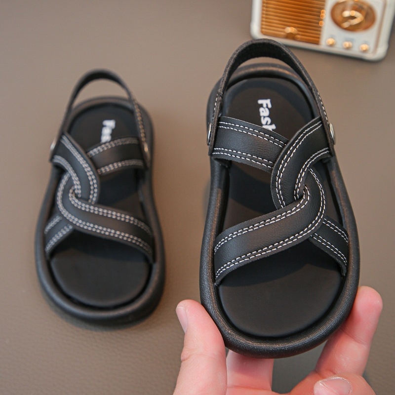 Meitenēm paredzētas ikdienas sporta sandales — virsējais materiāls no sintētiskās ādas, sprādze aizvērums, zole no kompozīta, vecums 4–16 gadiem