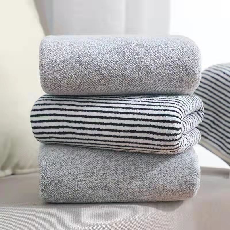 Vonios rankšluostis Coral Velvet, poliesterio brokatas 120D, 200–300 g, lygus audinys, siuvimas