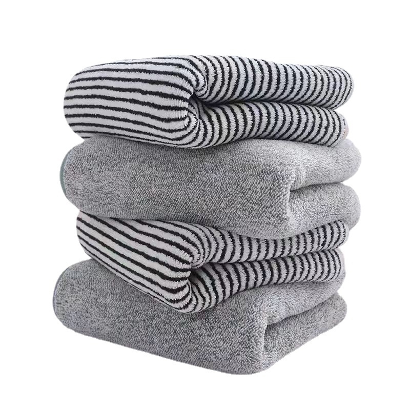 Vonios rankšluostis Coral Velvet, poliesterio brokatas 120D, 200–300 g, lygus audinys, siuvimas