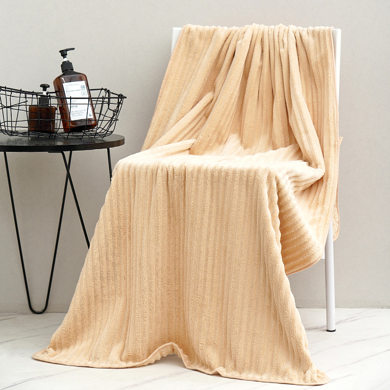 Vonios ir paplūdimio rankšluostis – papildomai storas koralinis flisas, 400–500 g, 150D, Sanen Home Textile