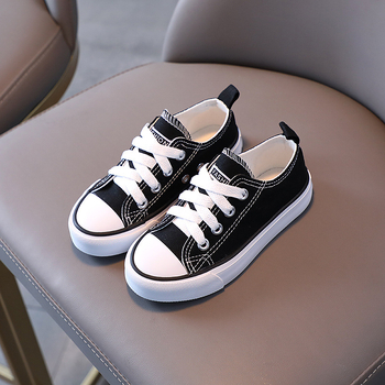 Vaikų kanvasiniai bateliai, žemas viršus su raišteliais, viršus: kanvasas, guminė padas, tekstilinis įdėklas, 1–12 metų, pavasaris–ruduo