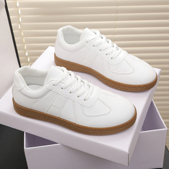 Moterys kasdieniniai plokštieji bateliai su mikropluošto viršutine, apvalia nosimi, gumine padu, PU vidpadis, avies odos vidus